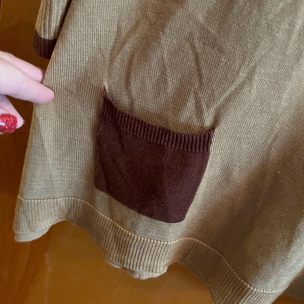 Color Block Sweater - Picture 3 of 5
